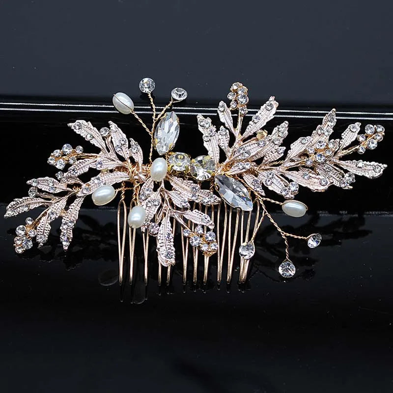 Peigne cheveux mariage orné de perles et strass étincelants 17 - Chic & Coquette