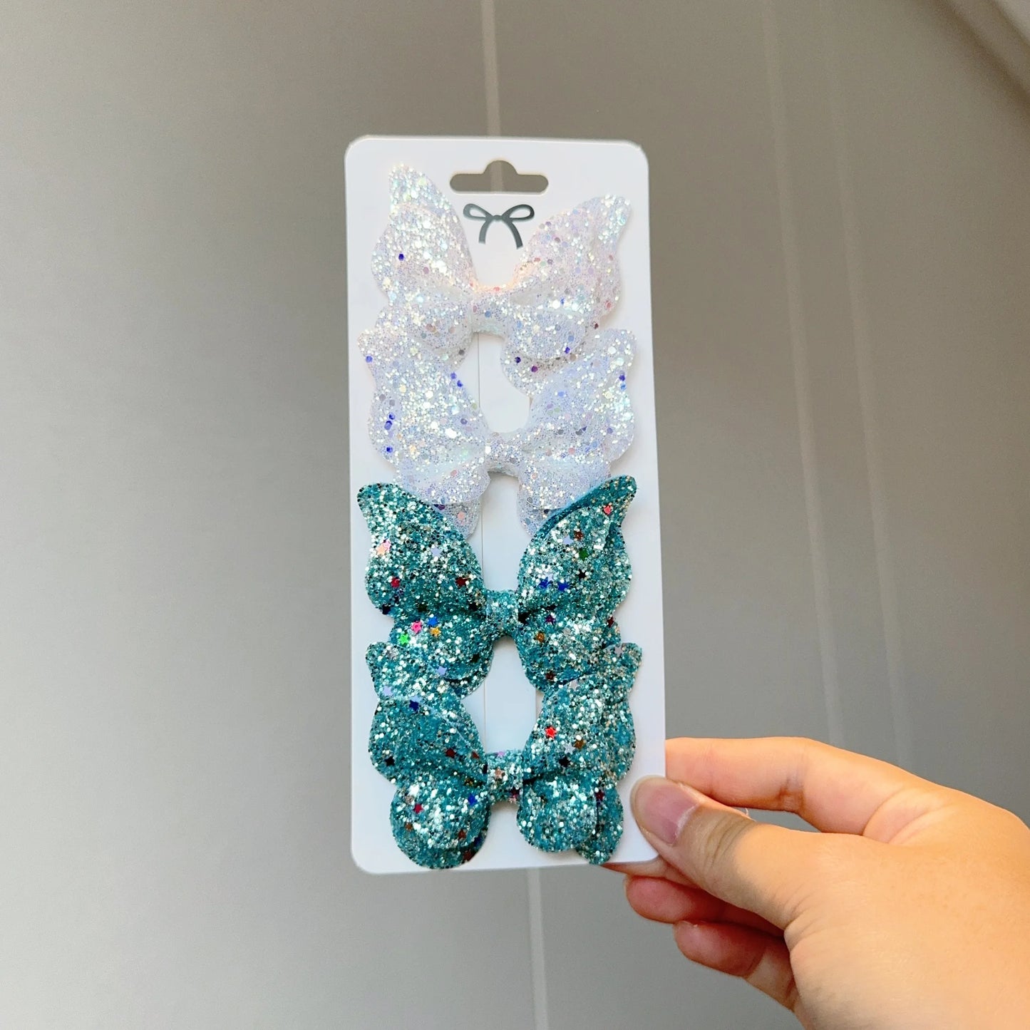 4 barrettes bébé fille nœud papillon brillant à paillettes 13 - Chic & Coquette