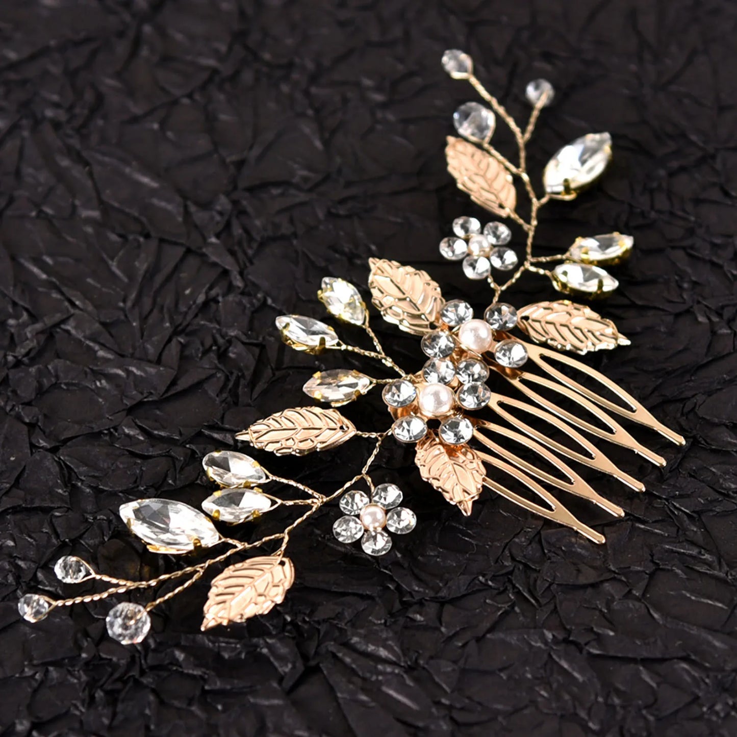 Peigne cheveux mariage élégant avec perles, strass & cristaux 9 - Chic & Coquette