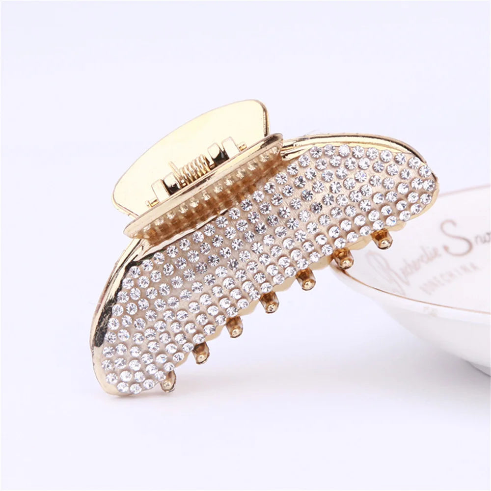 Pince à cheveux crabe avec perles et strass – 7 cm 3 - Chic & Coquette