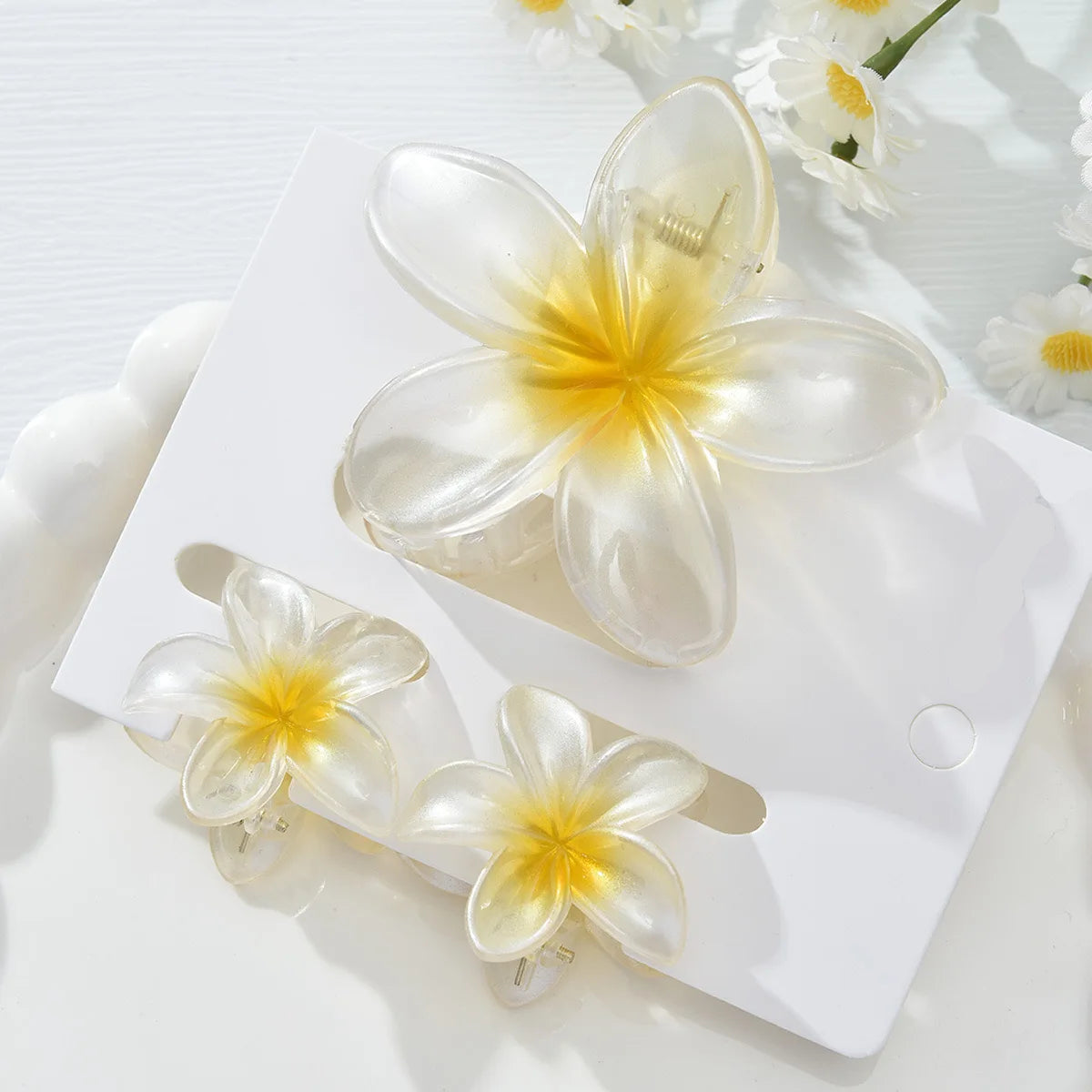 Lot de 3 pinces à cheveux fleurs d’été blanches et colorées, tendance Jaune - Chic & Coquette