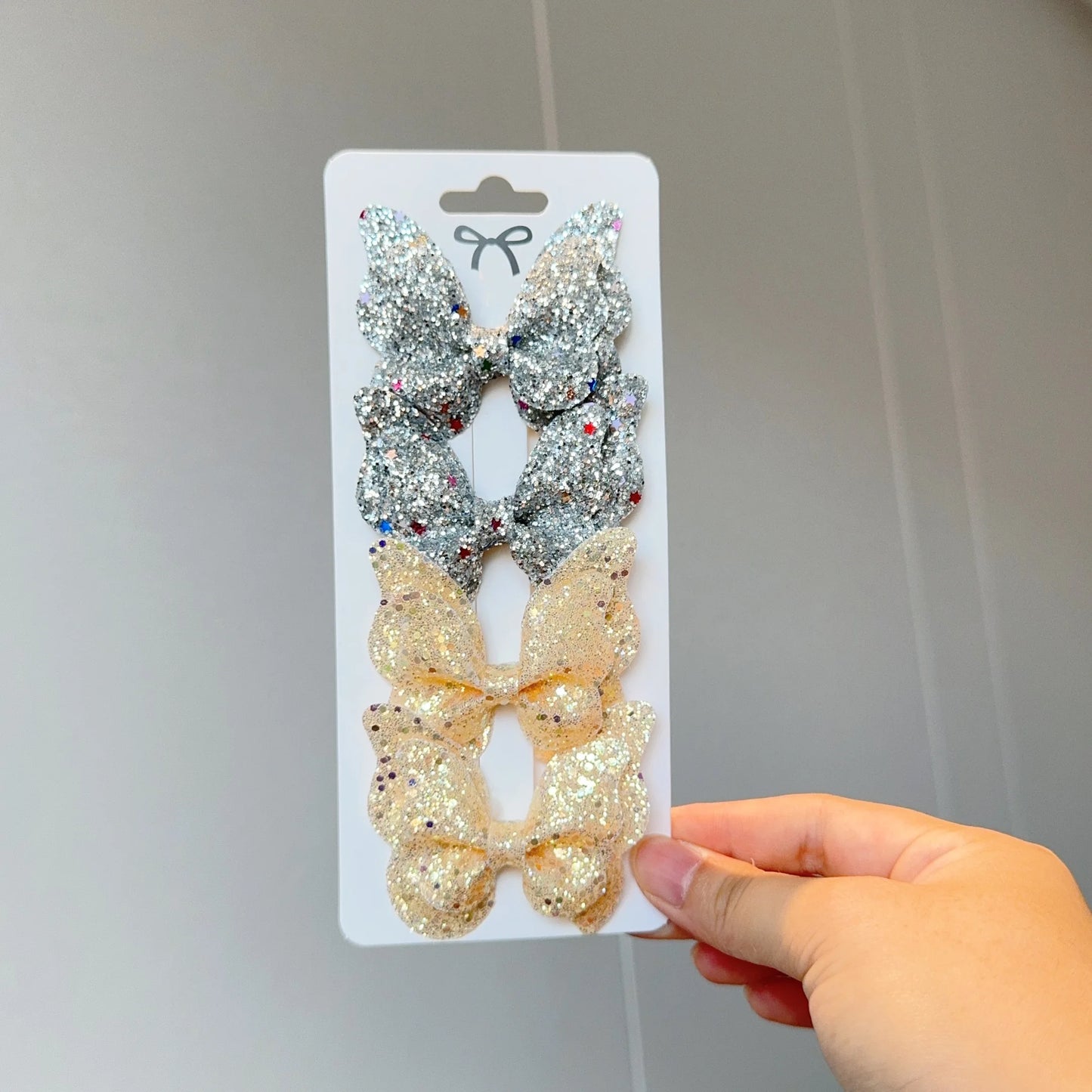 4 barrettes bébé fille nœud papillon brillant à paillettes 10 - Chic & Coquette