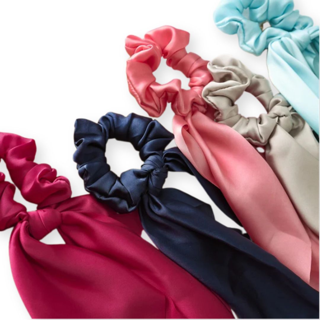 Chouchou en satin avec noeud ruban foulard Blanc - Chic & Coquette