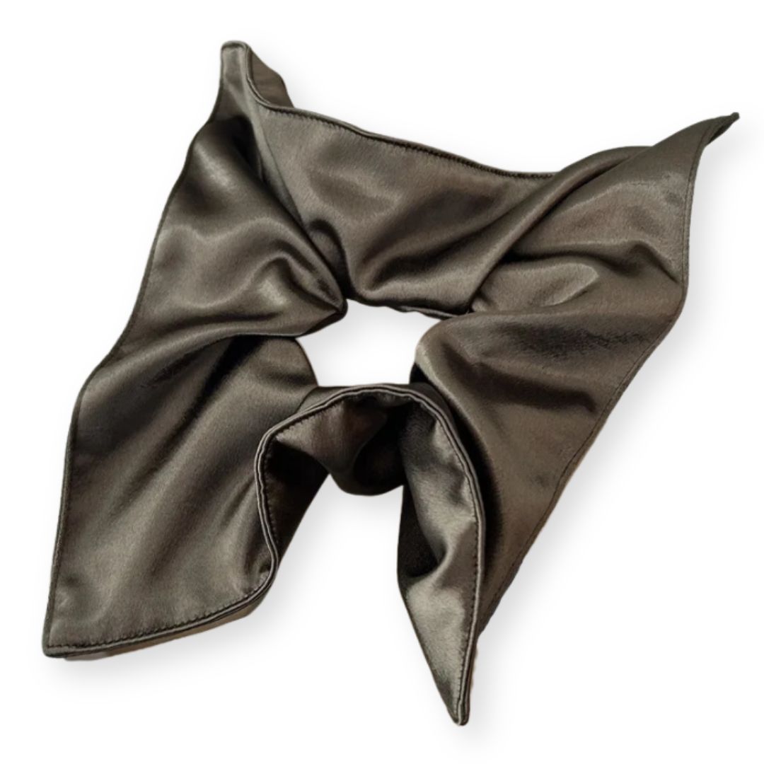 Chouchou XXL carré en satin Vert anis - Chic & Coquette