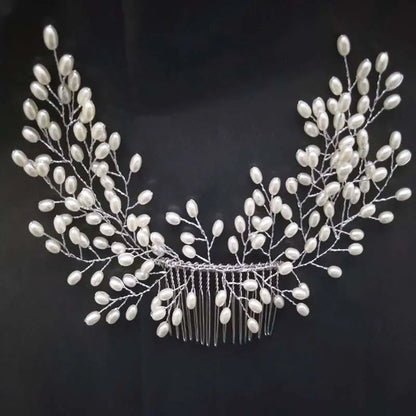 Peigne cheveux mariage orné de perles et strass étincelants 11 - Chic & Coquette