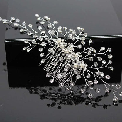 Peigne cheveux mariage orné de perles et strass étincelants 19 - Chic & Coquette