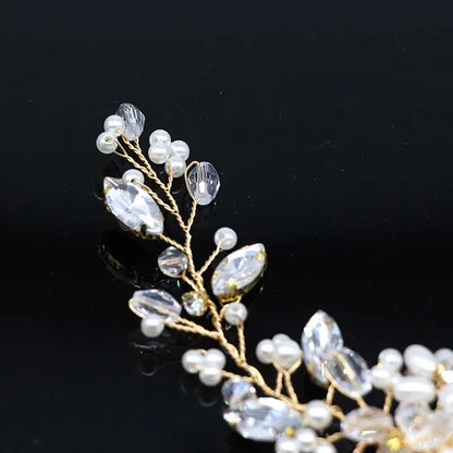 Peigne cheveux mariage orné de perles et strass étincelants 2 - Chic & Coquette