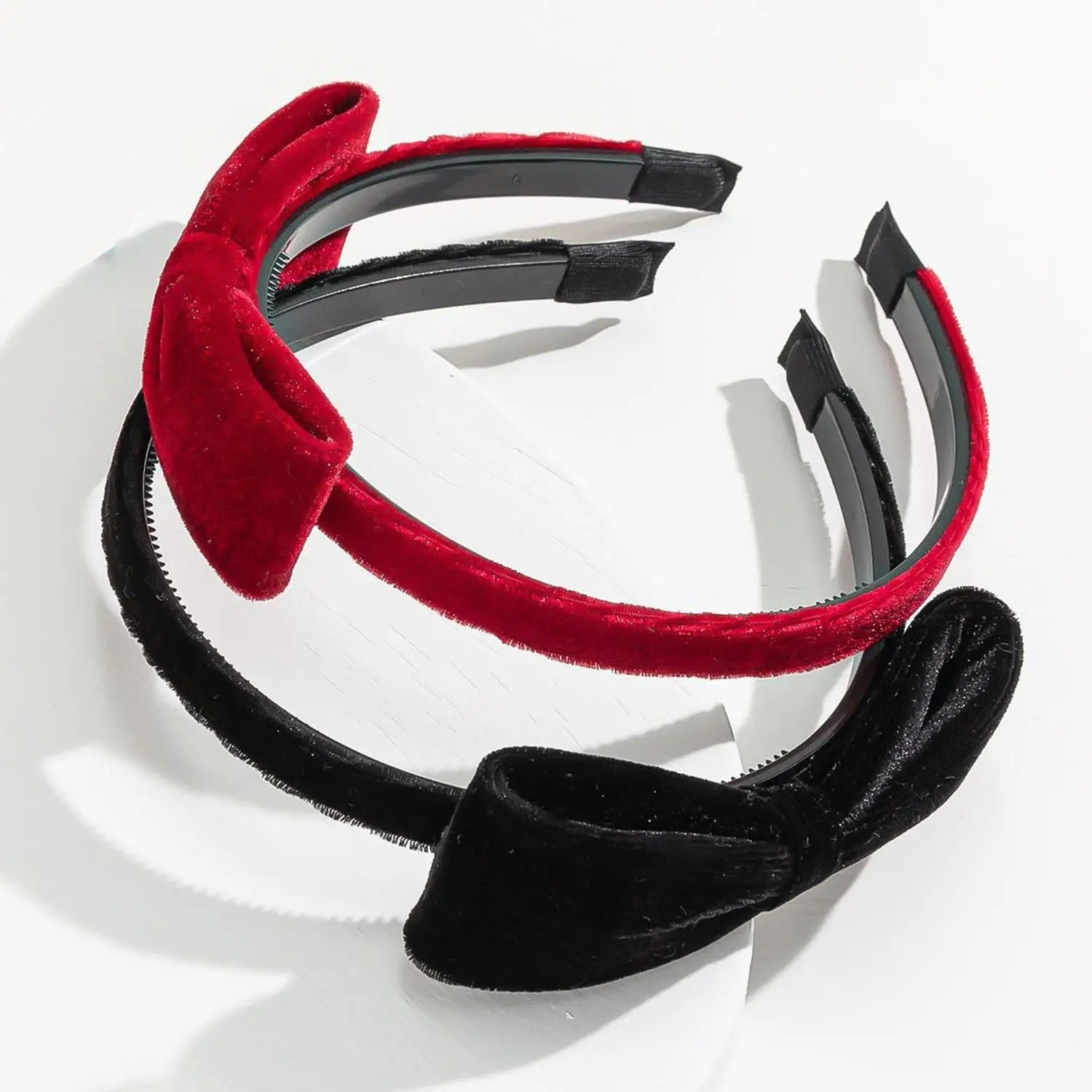 2 serre-têtes velours petit noeud en velours noir et rouge - Chic & Coquette