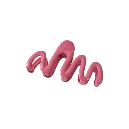 Pince à cheveux en forme de vague ondulée de couleur rose foncé - Chic & Coquette