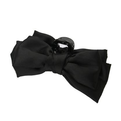 Barrette cheveux grand nœud papillon en satin de soie coloré Rouge - Chic & Coquette