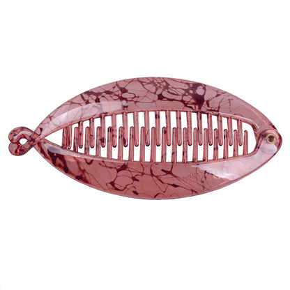 Grande pince à cheveux banane effet marbre veinure rose pour queue de cheval - vue horizontale - Chic & Coquette