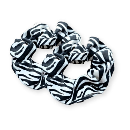 Lot de 2 chouchous léopard motif zèbre couleur blanc et noir en tissu épais - Chic & Coquette