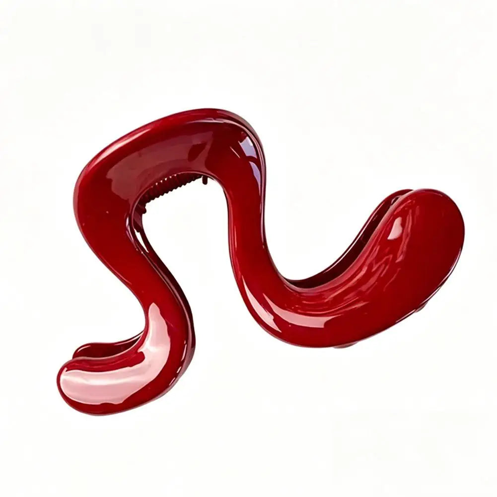 Pince à cheveux crabe acétate brillant en forme de S couleur rouge - Chic & Coquette