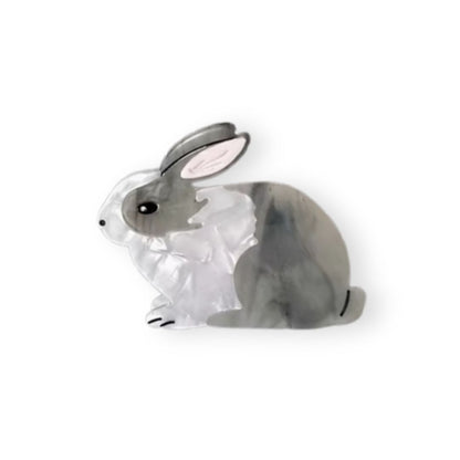 Pince à cheveux petit lapin gris en acrylique - Chic & Coquette